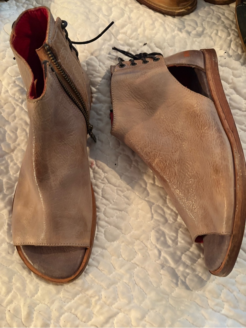 Bed Stu Taupe Open-Toe Leather Ankle Flats with Red Lining